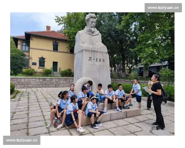 掌声雷动见证时代共鸣激荡人心的荣耀瞬间与精神力量传承绽放未来 掌声雷动见证时代共鸣激荡人心的荣耀瞬间与精神力量传承绽放未来